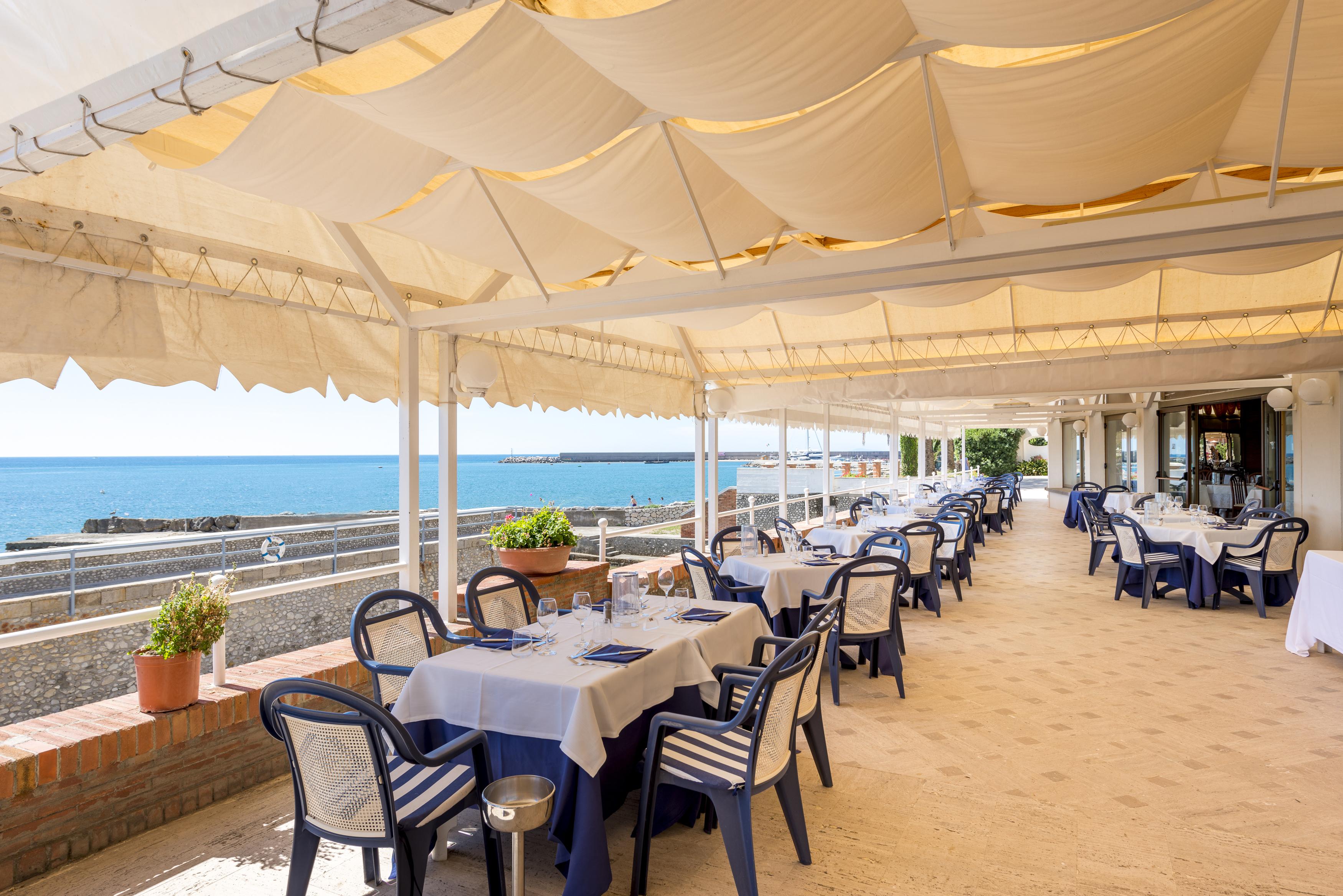 Hotel Ristorante Maga Circe San Felice Circeo Exterior foto